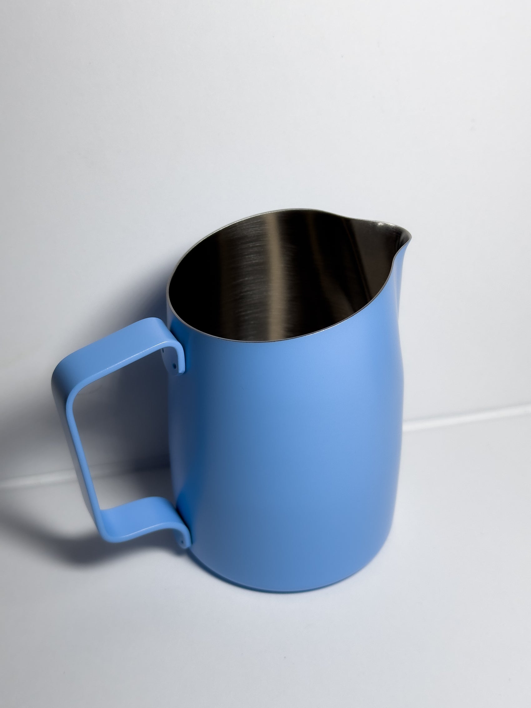 WPM x Slow Pour - 15 oz Round Spout Pitcher - Sky Blue